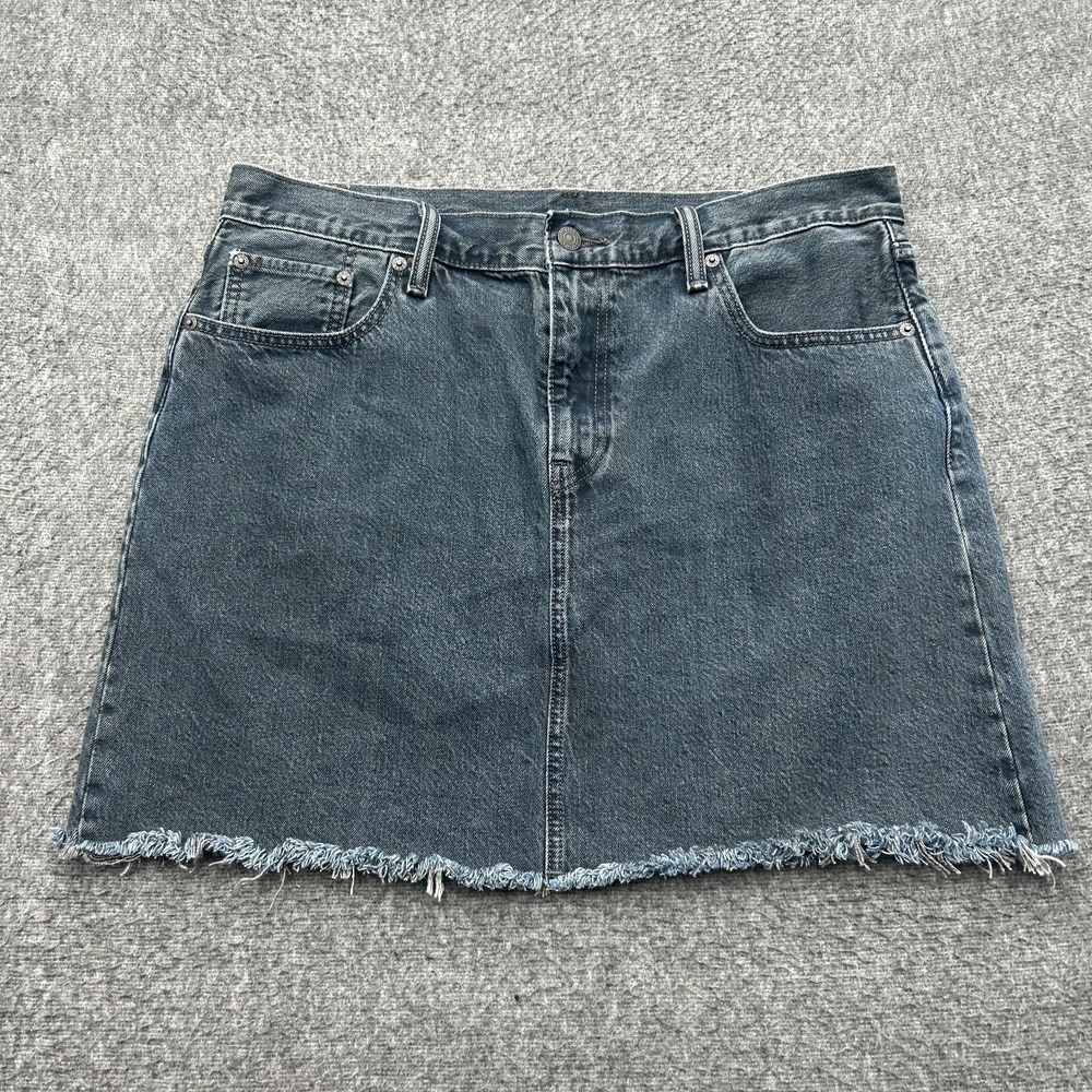 Levis Denim Skirt 32 Black Faded Denim Icon Raw Hem Casual Mini Goth Skate
